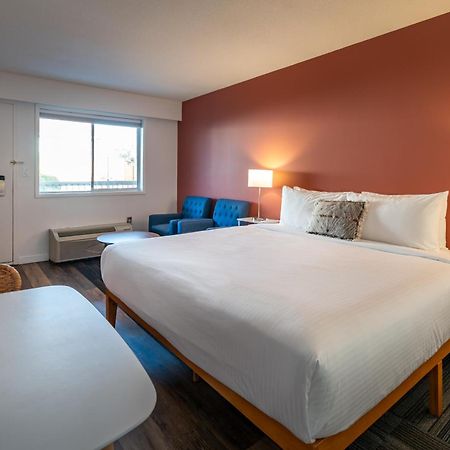 Okanagan Lakefront Resort Penticton Buitenkant foto